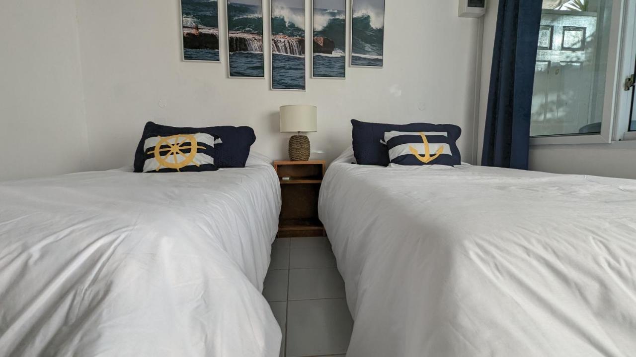Oemanagement Rooms Roseau Bagian luar foto